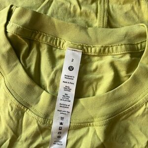 lululemon athletica Short Sleeve Tee in Light Lime